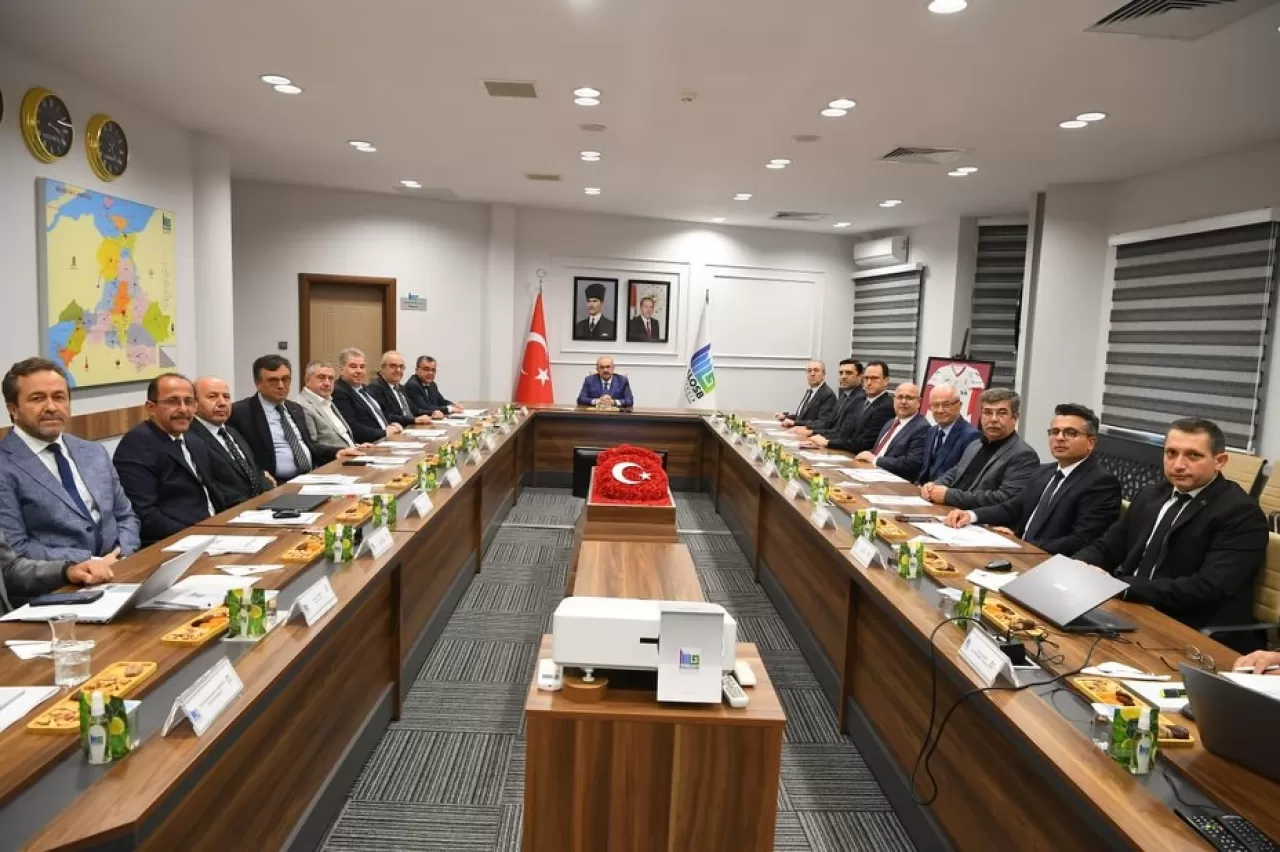 Balıkesir OSB'de Vali Ustaoğlu Başkanlığında Toplantılar Yapıldı