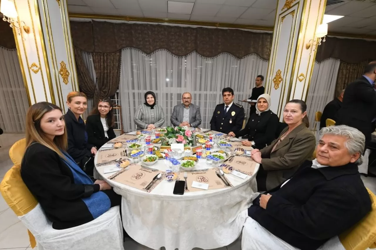 Balıkesir'de 3 Aralık Dünya Engelliler Günü'nde Anlamlı Buluşma