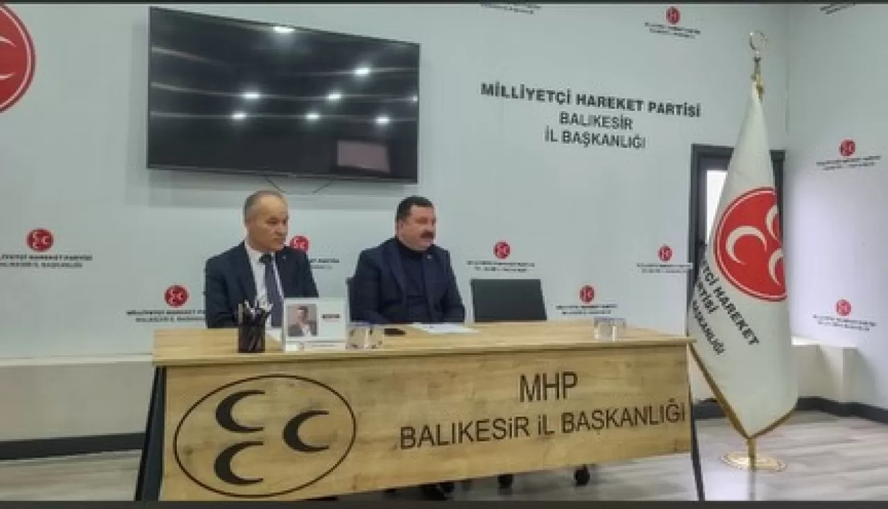 MHP Balıkesir'de İstişare ve Dayanışma Toplantısı Düzenledi