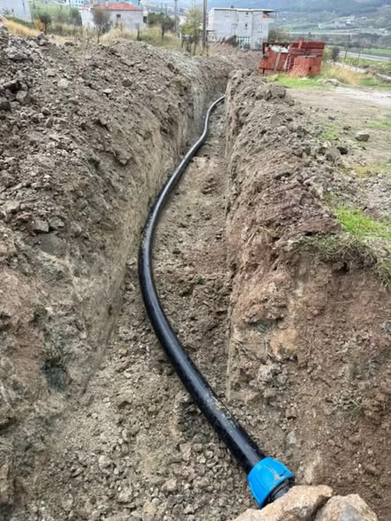 Bigadiç'in Servi Mahallesi'ne Yeni İçme Suyu Hattı