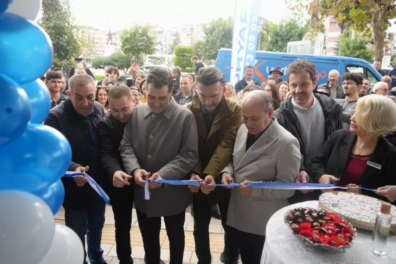 Edremit'e Yeni Fuarcılık Merkezi: Türyap Şubesi Açıldı