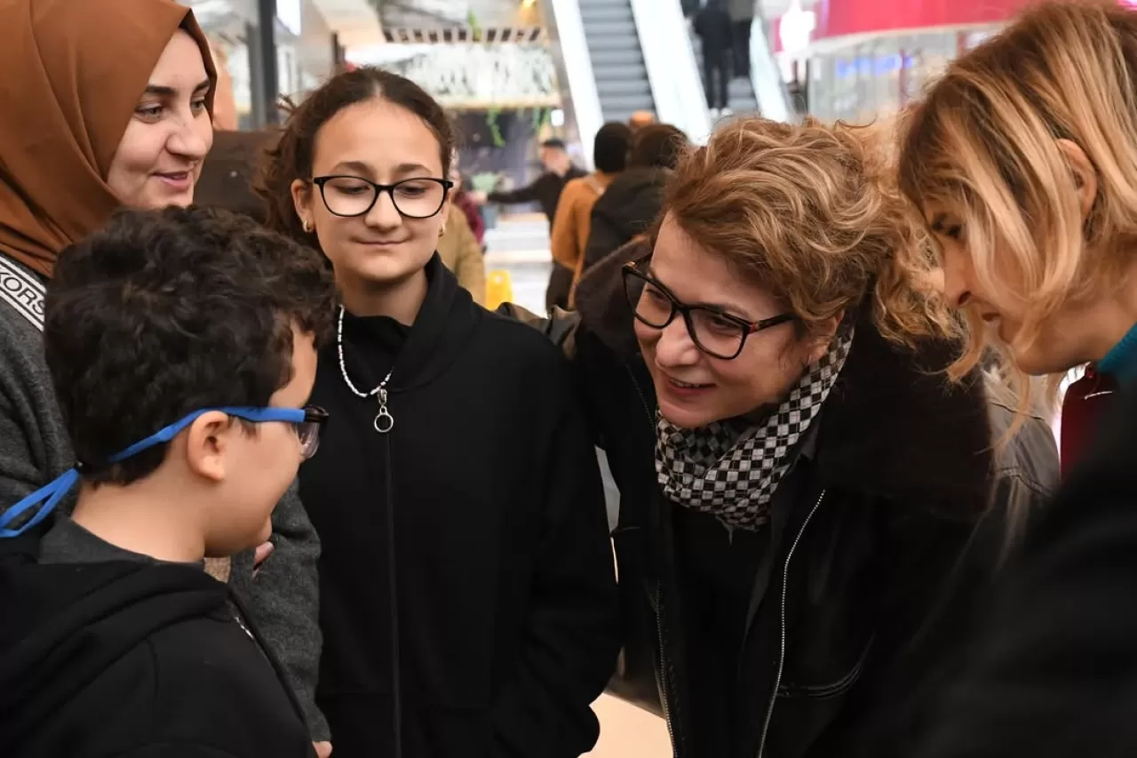 Balıkesir'de Engelli Bireyler İçin Farkındalık Etkinliği Düzenlendi