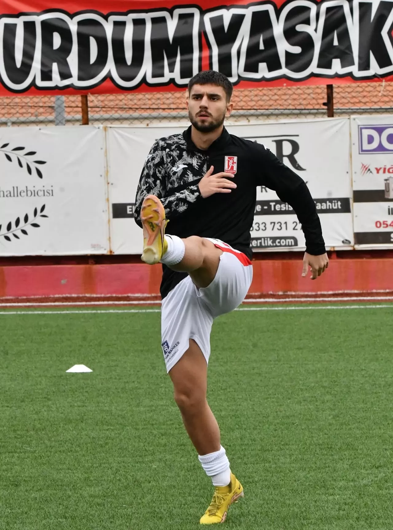 Balıkesirspor, Nev Sağlık Grubu ile Isınıyor