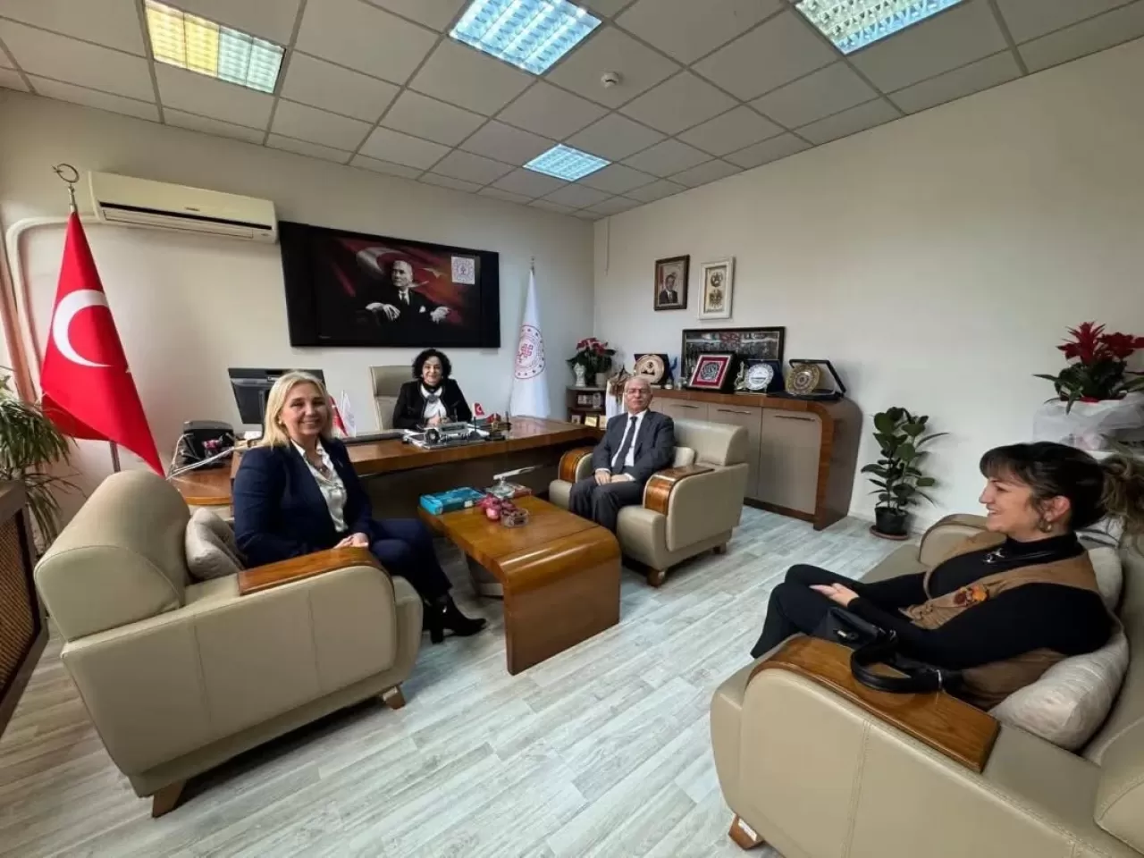 Karesi İlçe Milli Eğitim Müdürlüğü'nden Kültür ve Turizm Müdürü'ne Hayırlı Olsun Ziyareti