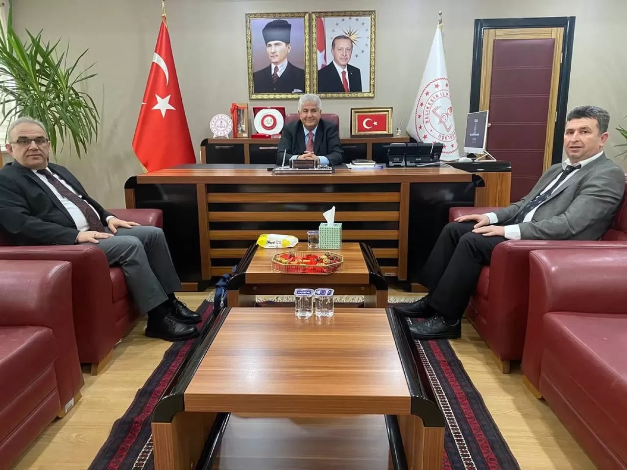 Edremit Eğitim Müdürü, Balıkesir'deki Üst Düzey Görüşmede Yeni Dönem Planlarını Aktardı