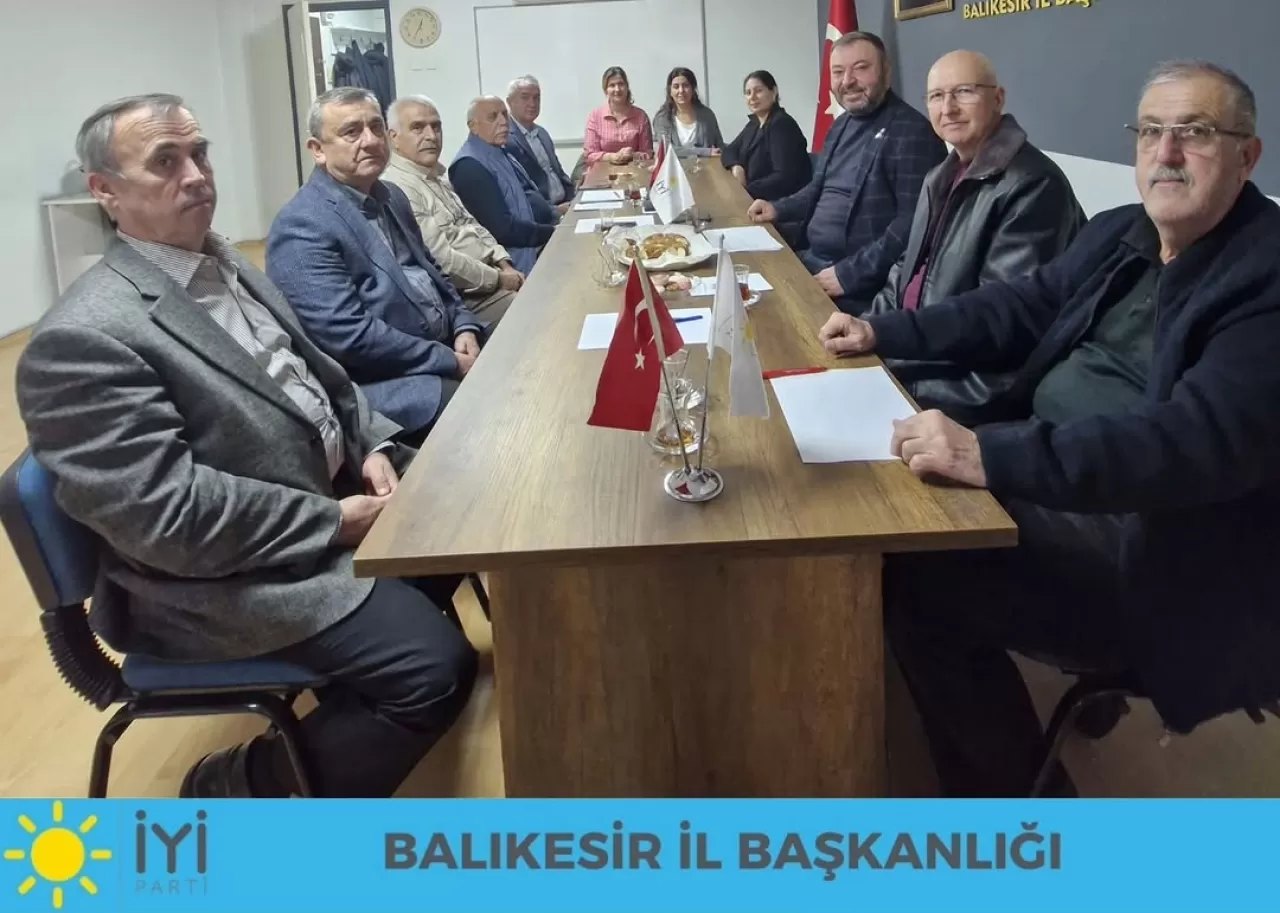 İYİ Parti Balıkesir'de Disiplin Kurulu Toplantısı Yapıldı