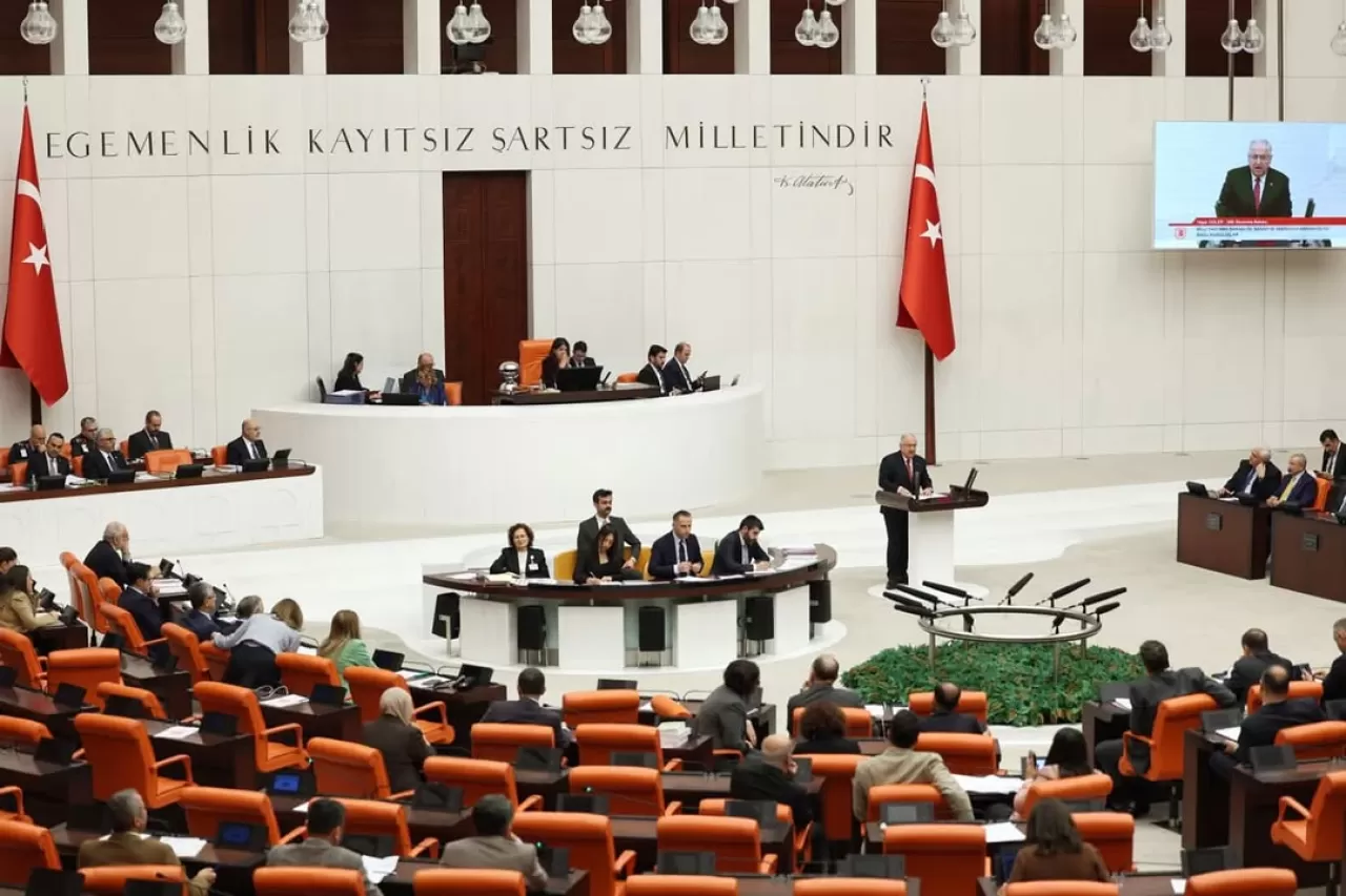 AK Partili İsmail Ok'tan 2026 Bütçesi Açıklaması: Savunma ve Teknoloji Hamlesi Vurgusu