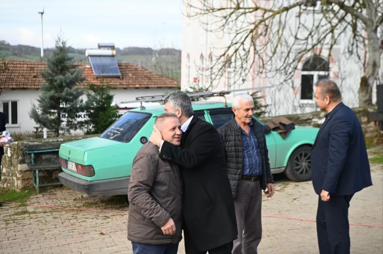 Başkan Akbıyık, Yeroluk Mahallesi'nde Hemşehrileriyle Buluştu