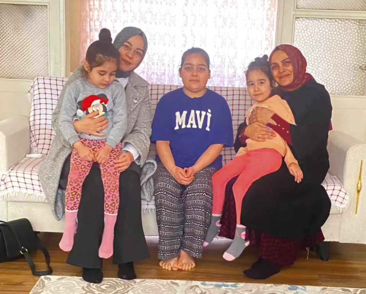 AK Parti Balıkesir'de Hanelerde ve Gönüllerde