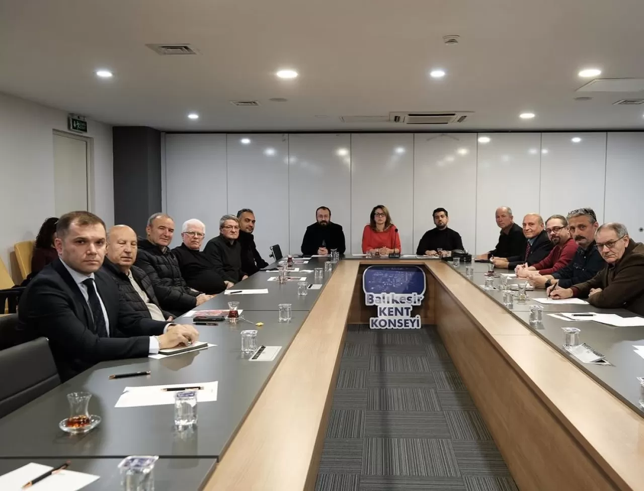 Balkan Göçmenleri Derneği'nden Altıeylül Belediyesi'ne Ziyaret