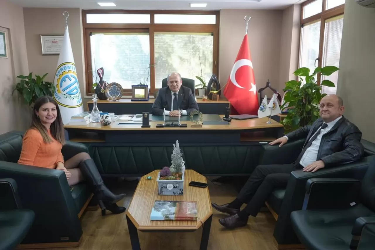 Yapı Kredi Yöneticilerinden Edremit Ticaret Odası'na Ziyaret