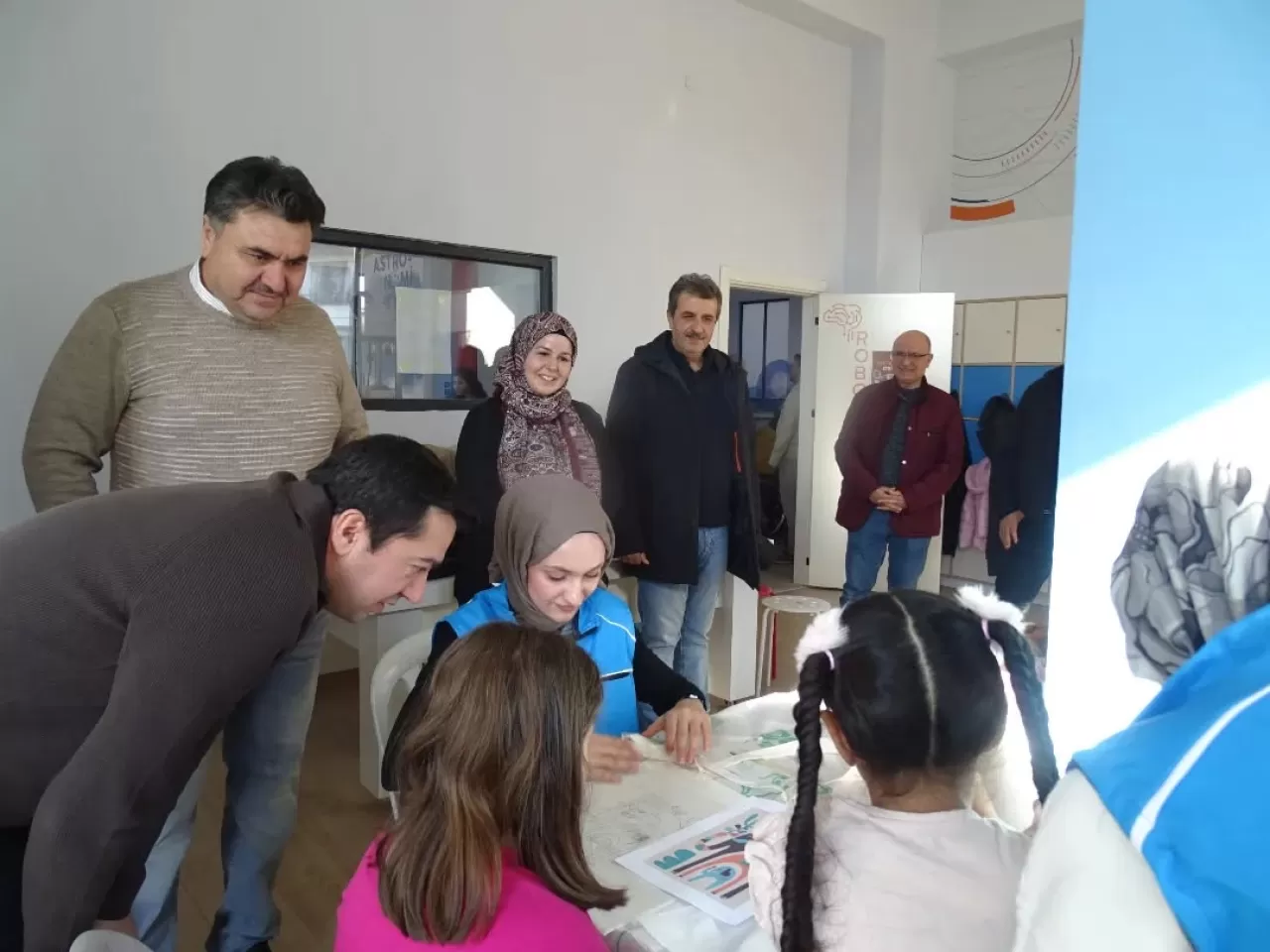 Havran'da Aileler ve Çocuklar Çanta Boyama Etkinliğinde Buluştu