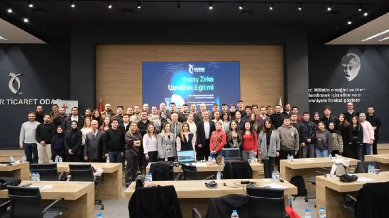 Balıkesir'de Yapay Zeka Uzmanlık Eğitimi Başladı