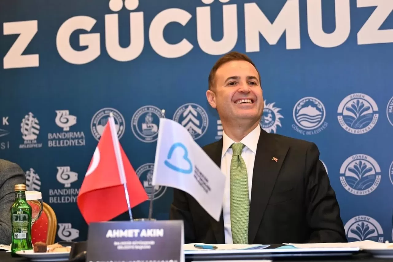 Balıkesir'de İlçe Belediye Başkanları Toplantısı Gerçekleştirildi