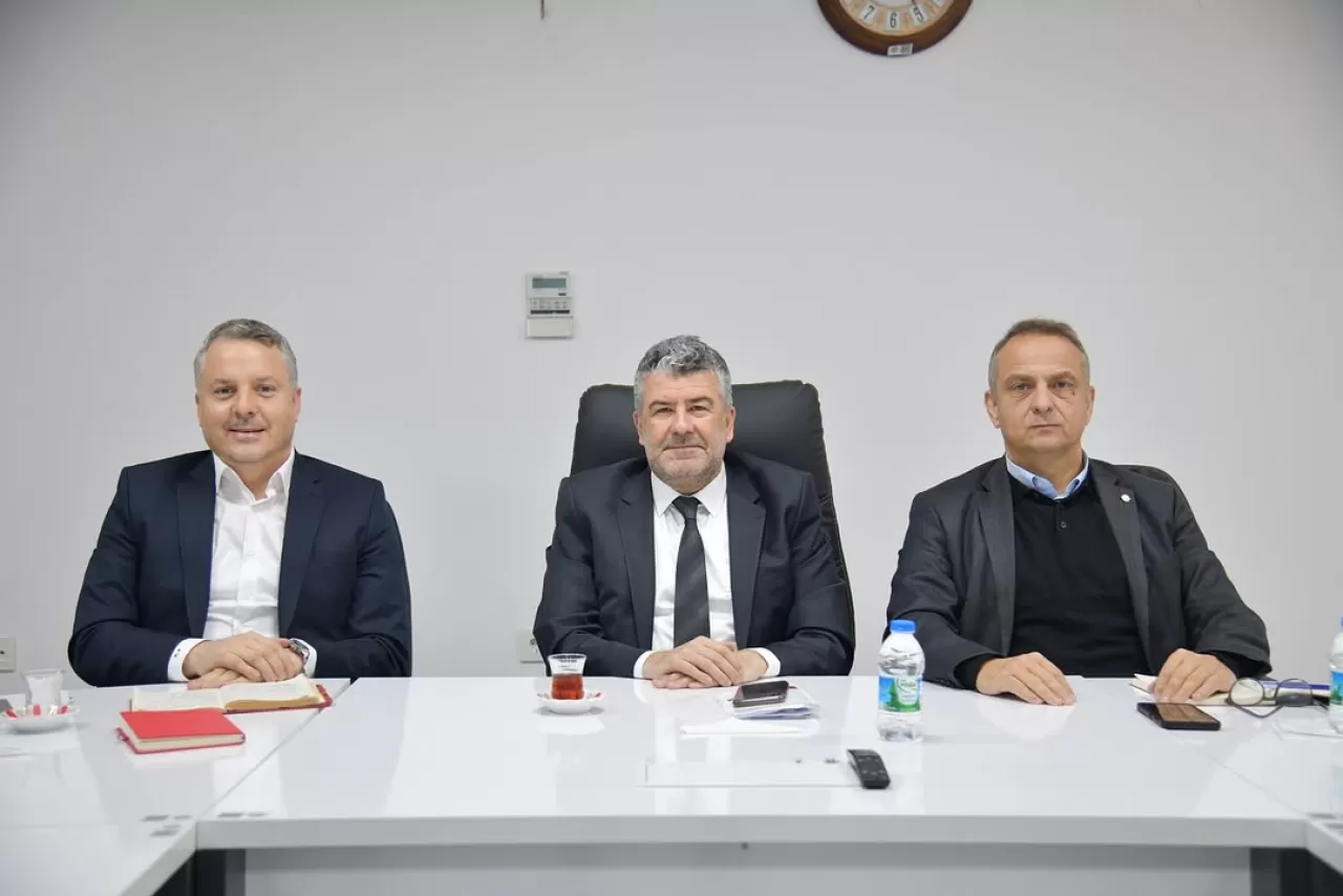 Karesi Belediyesi'nde Haftalık Olağan Değerlendirme Toplantısı Yapıldı