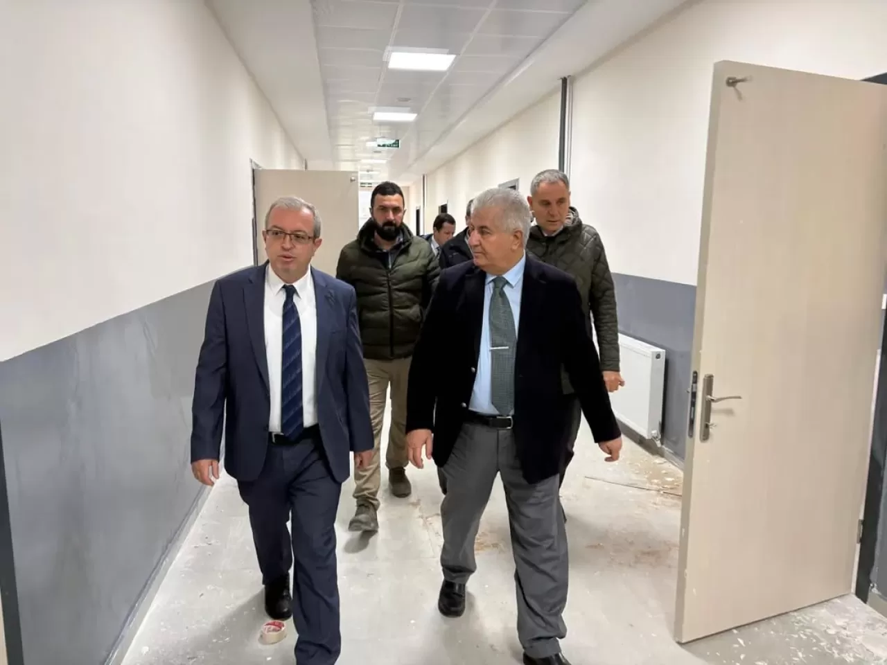 Sındırgı'da Kurtuluş İlkokulu'nun Eğitim Altyapısı Yerinde İncelendi