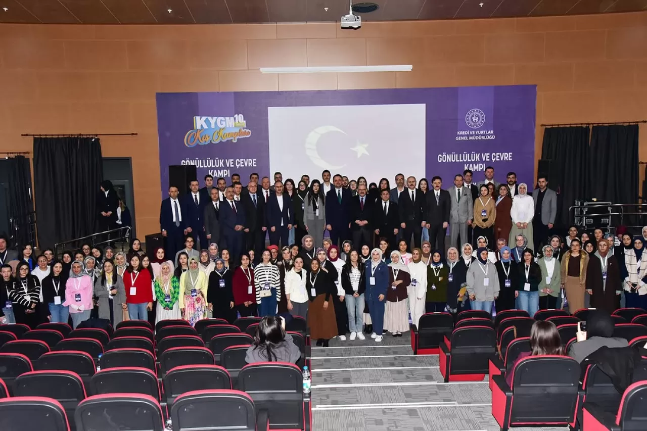 Balıkesir'de Gençlere Yönelik Tematik Kış Kampı Açıldı