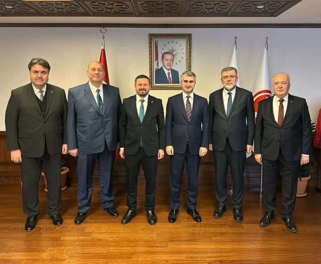 Balıkesir'den Bakanlık Ziyareti: Sosyal Politikalar Masaya Yatırıldı