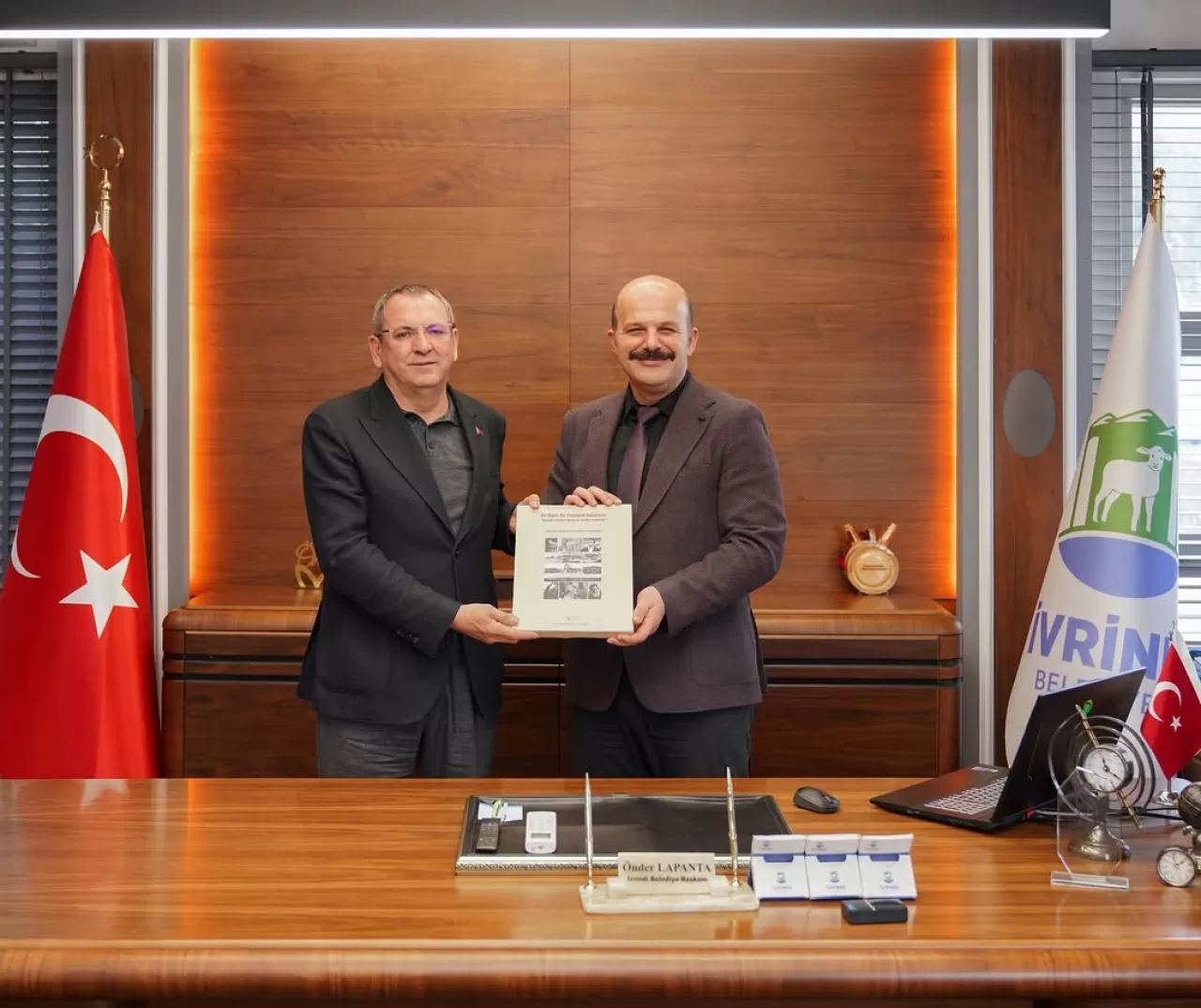 Ayvalık Belediye Başkanı'ndan İvrindi'de Dostluk Ziyareti