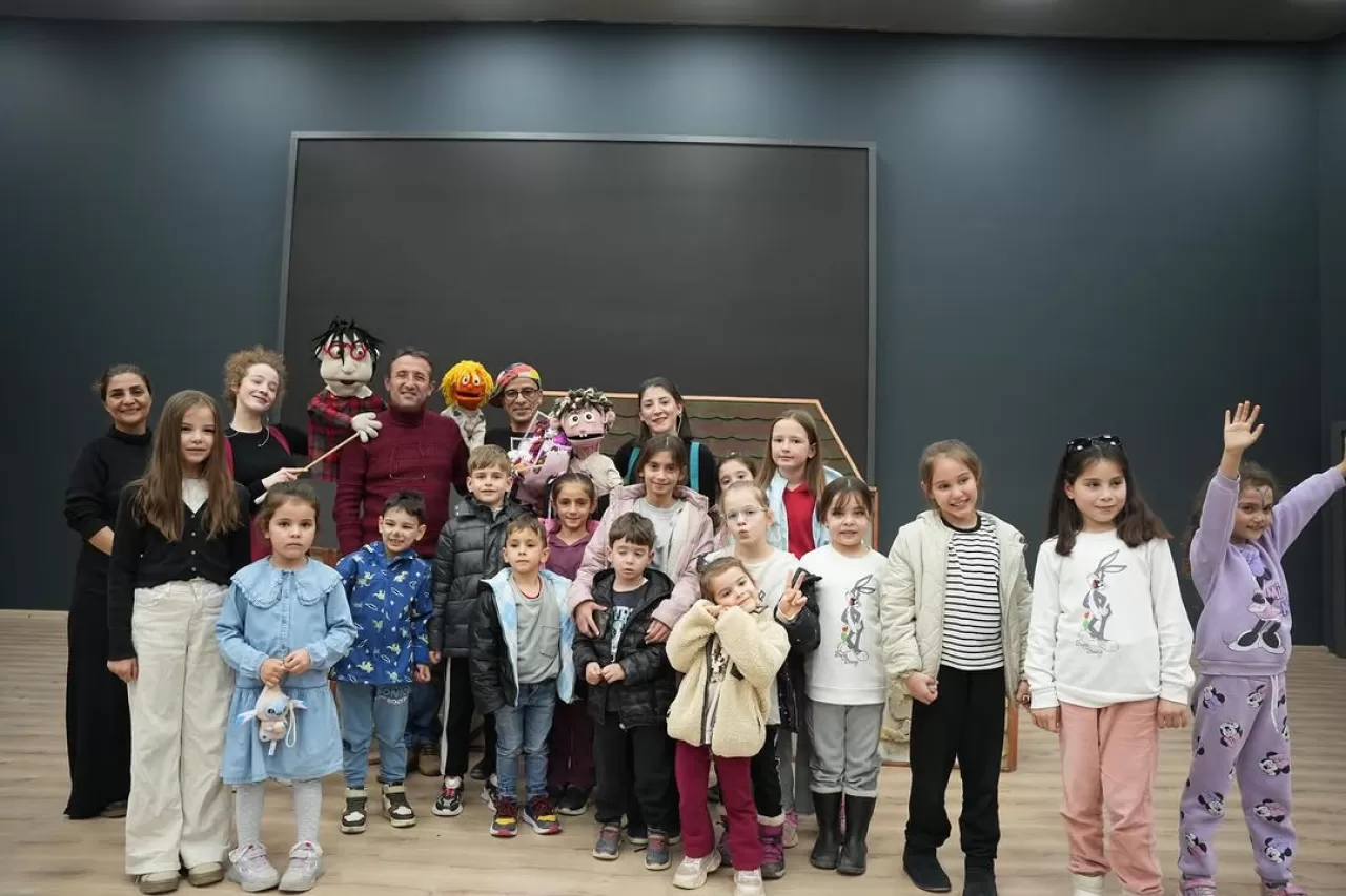 Gömeç'te Yarıyıl Tatili Sanat ve Eğlenceyle Geçti