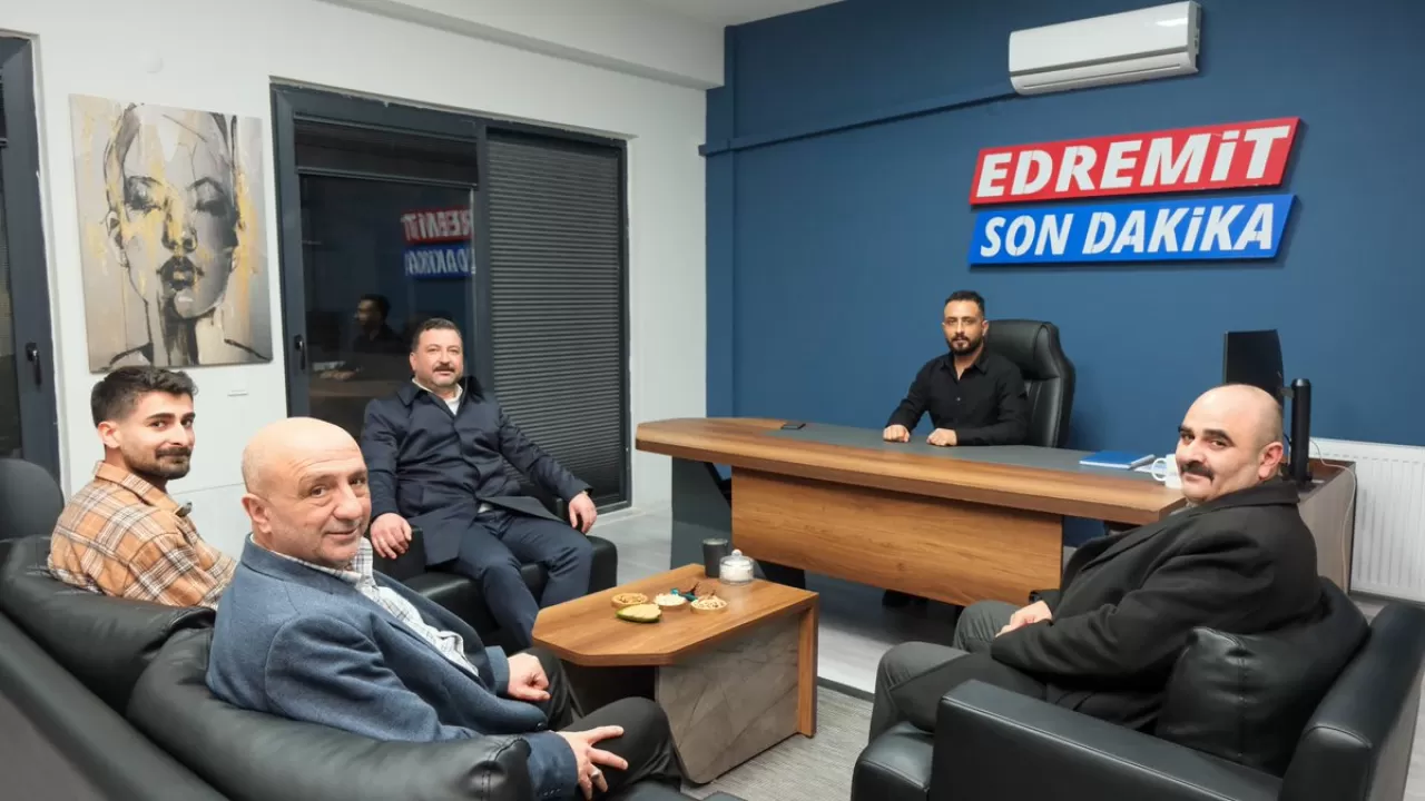MHP'li Yüksel, Edremit Son Dakika Haber'i Ziyaret Etti