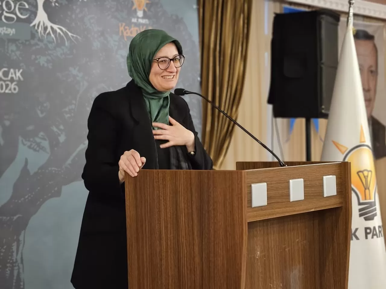 AK Parti Balıkesir Milletvekili Belgin Uygur, Kadın Kolları Çalıştayı'na Katıldı