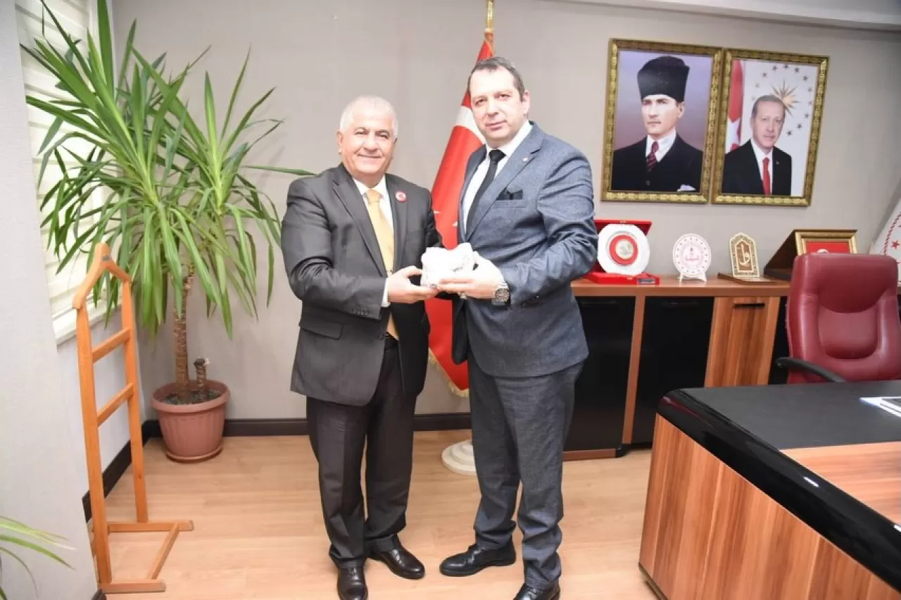 MTA Bölge Müdürü Özgüç, İl Milli Eğitim Müdürü Kal'ı Ziyaret Etti
