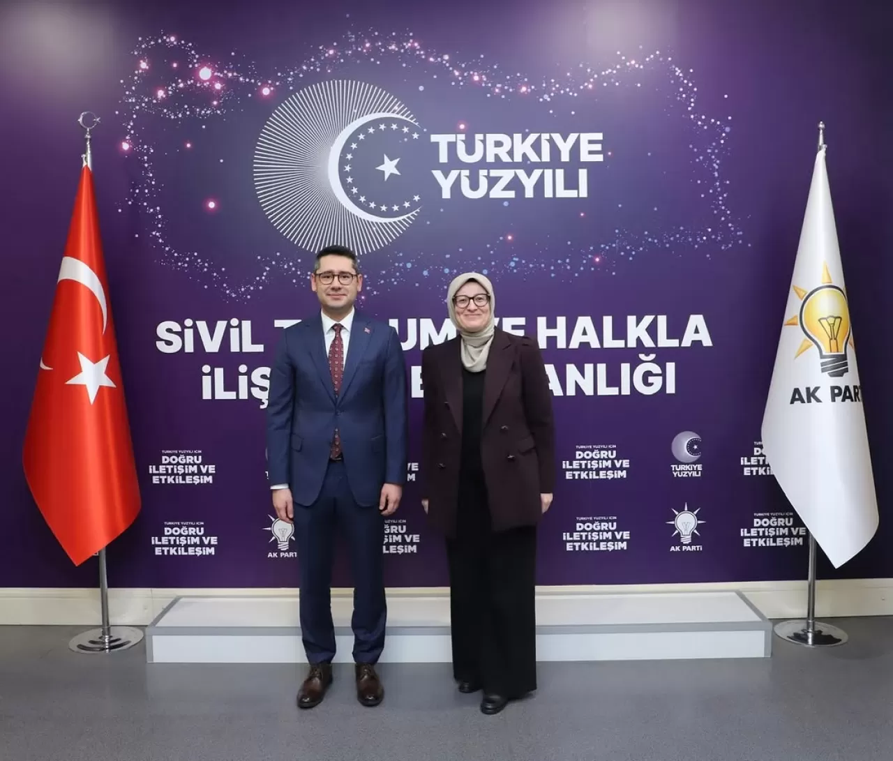 AK Partili Uygur, Bakan Yardımcısı Gönüllü'yü Ağırladı