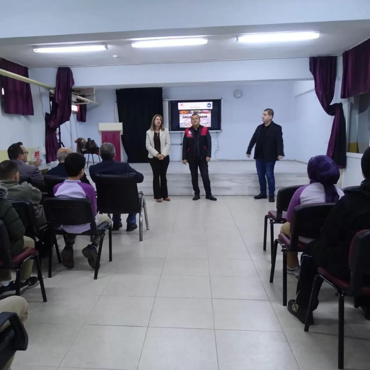 Havran'da Öğrencilere Organik ve İyi Tarım Eğitimi Verildi