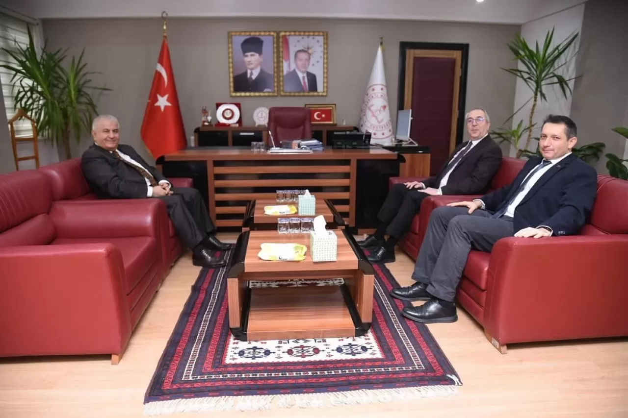 Balıkesir OSB'den İl Milli Eğitim Müdürü'ne Hayırlı Olsun Ziyareti