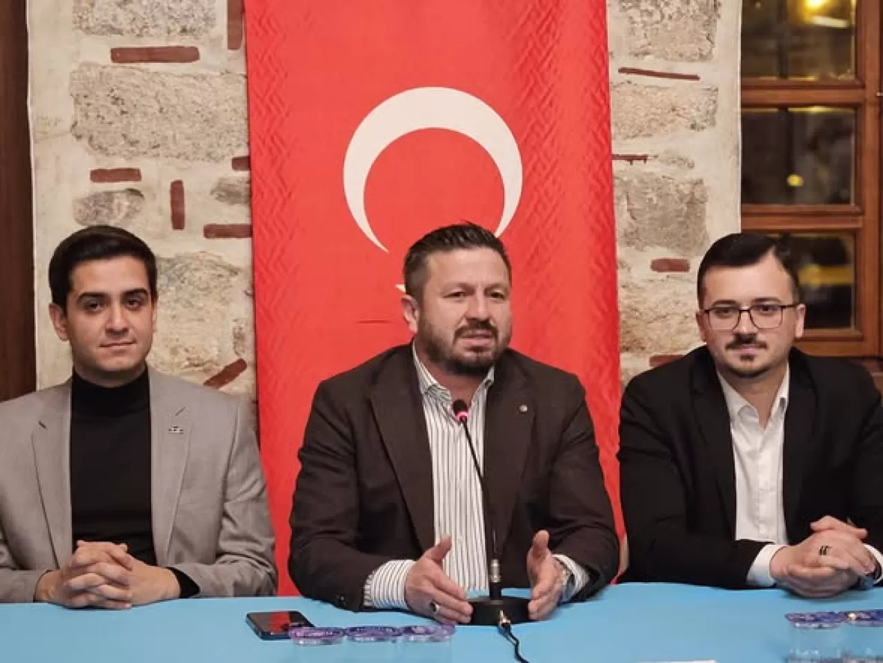 AK Parti Balıkesir'de Gençlerle Buluştu