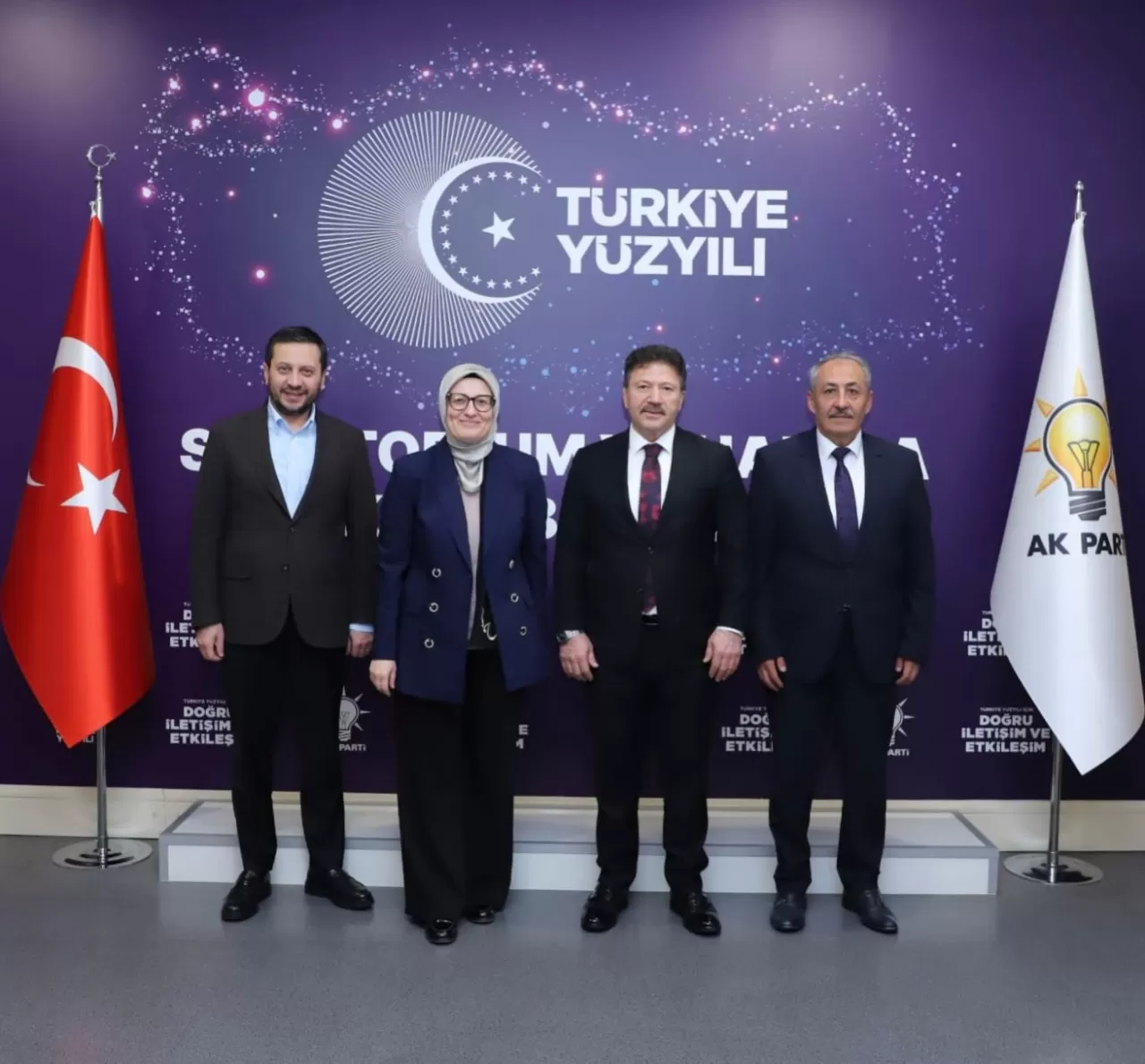 AK Partili Vekil Uygur, Şoför Federasyonu Temsilcilerini Ağırladı