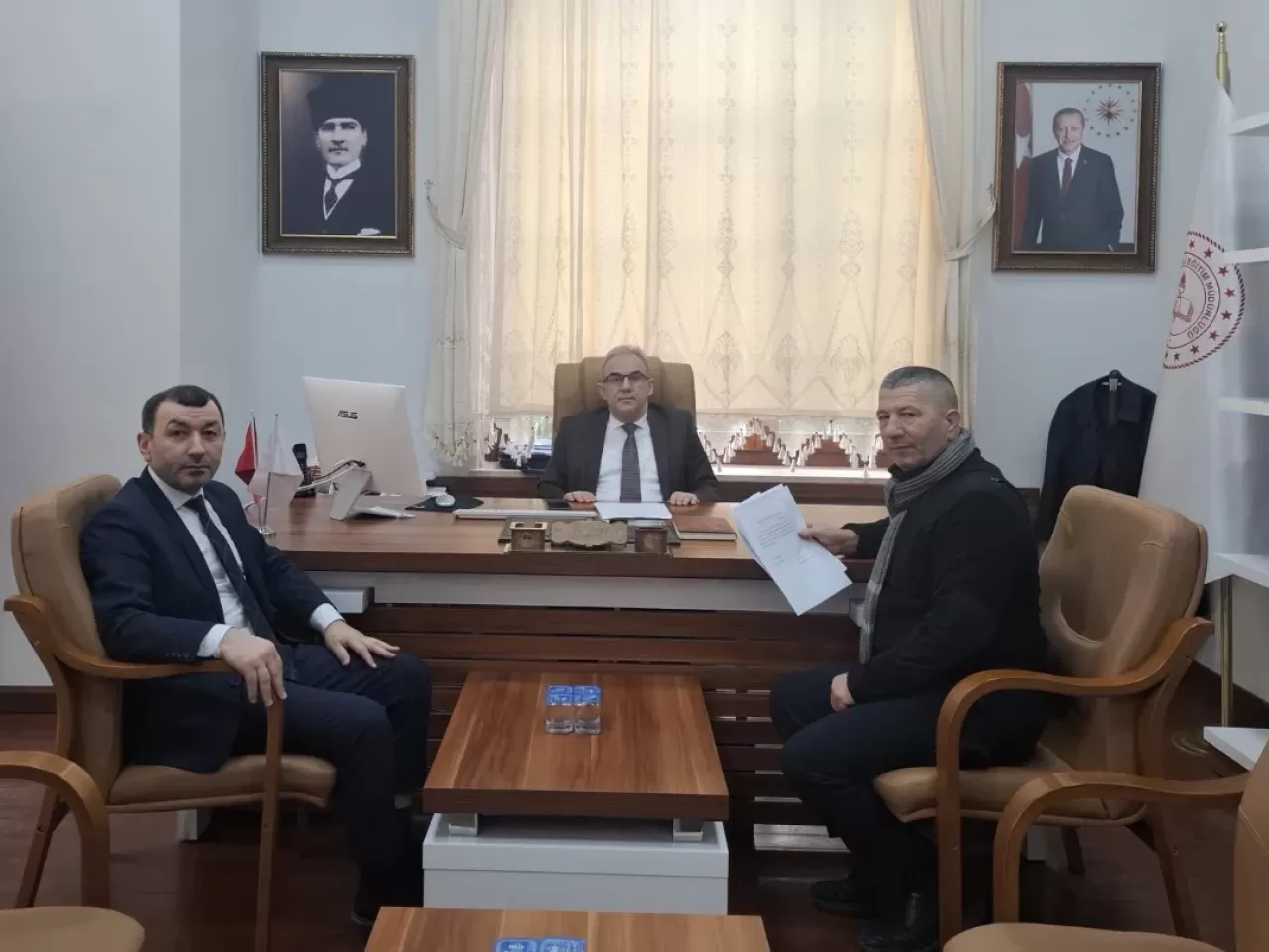 Edremit'te Eğitim İçin Mahalle ve MEB İş Birliği Görüşmesi