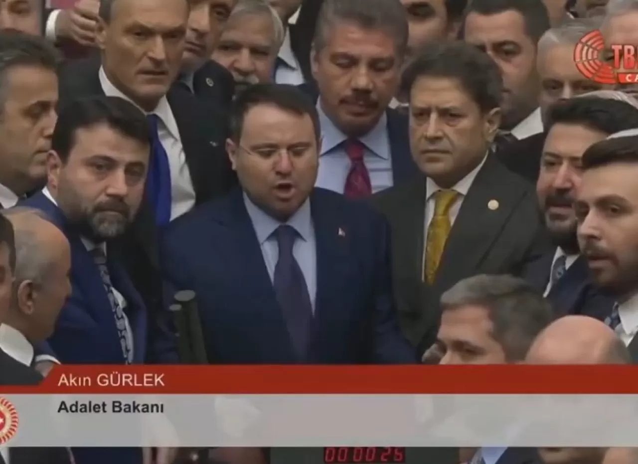 CHP'li Sarı'dan Yeni Yargıtay Üyesi Atanmasına Sert Tepki