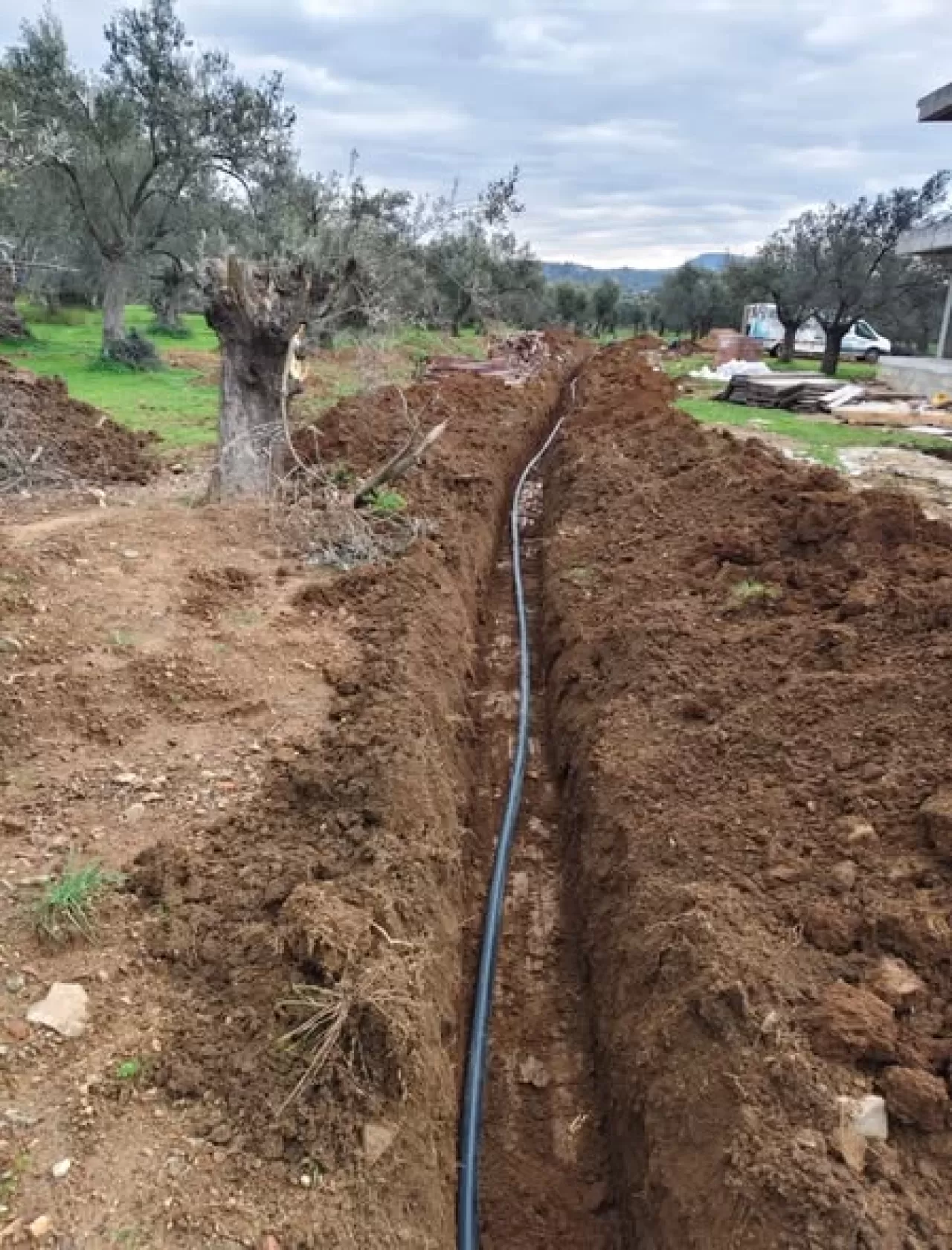 BASKİ Mahallelere Güçlü Altyapı İçin Çalışmalarına Devam Ediyor