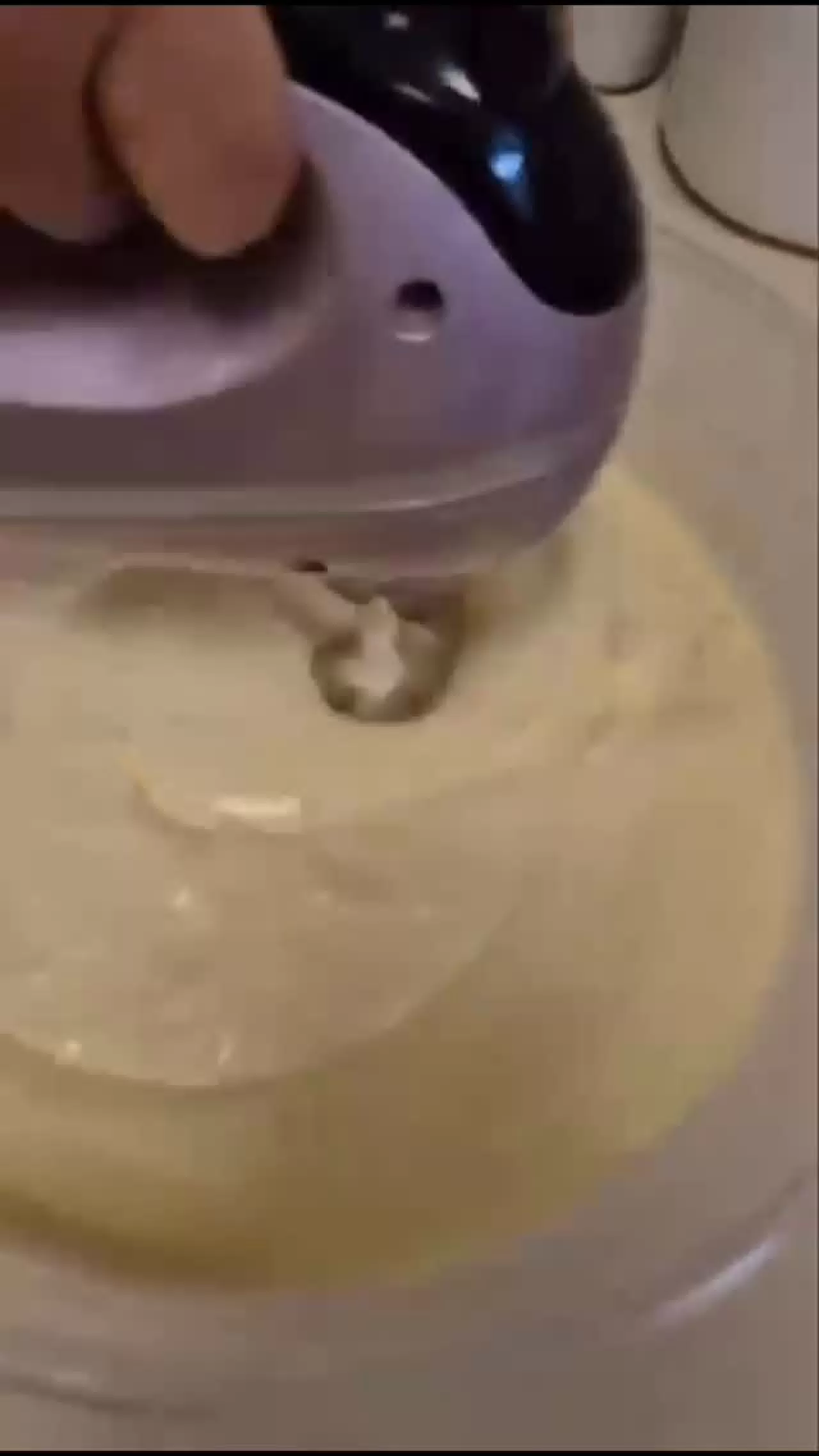 Edremit'te Pastacılık Kursunda Yaş Pasta Yapımı Tamamlandı