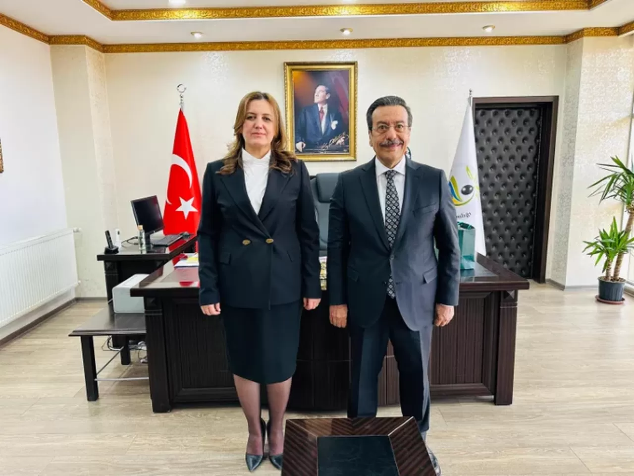 Burhaniye'de Yeşilay Haftası Ziyareti