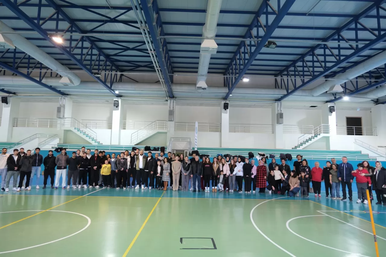 Balıkesir Üniversitesi'nde Özel Gereksinimli Bireyler İçin Spor Projesi Başladı