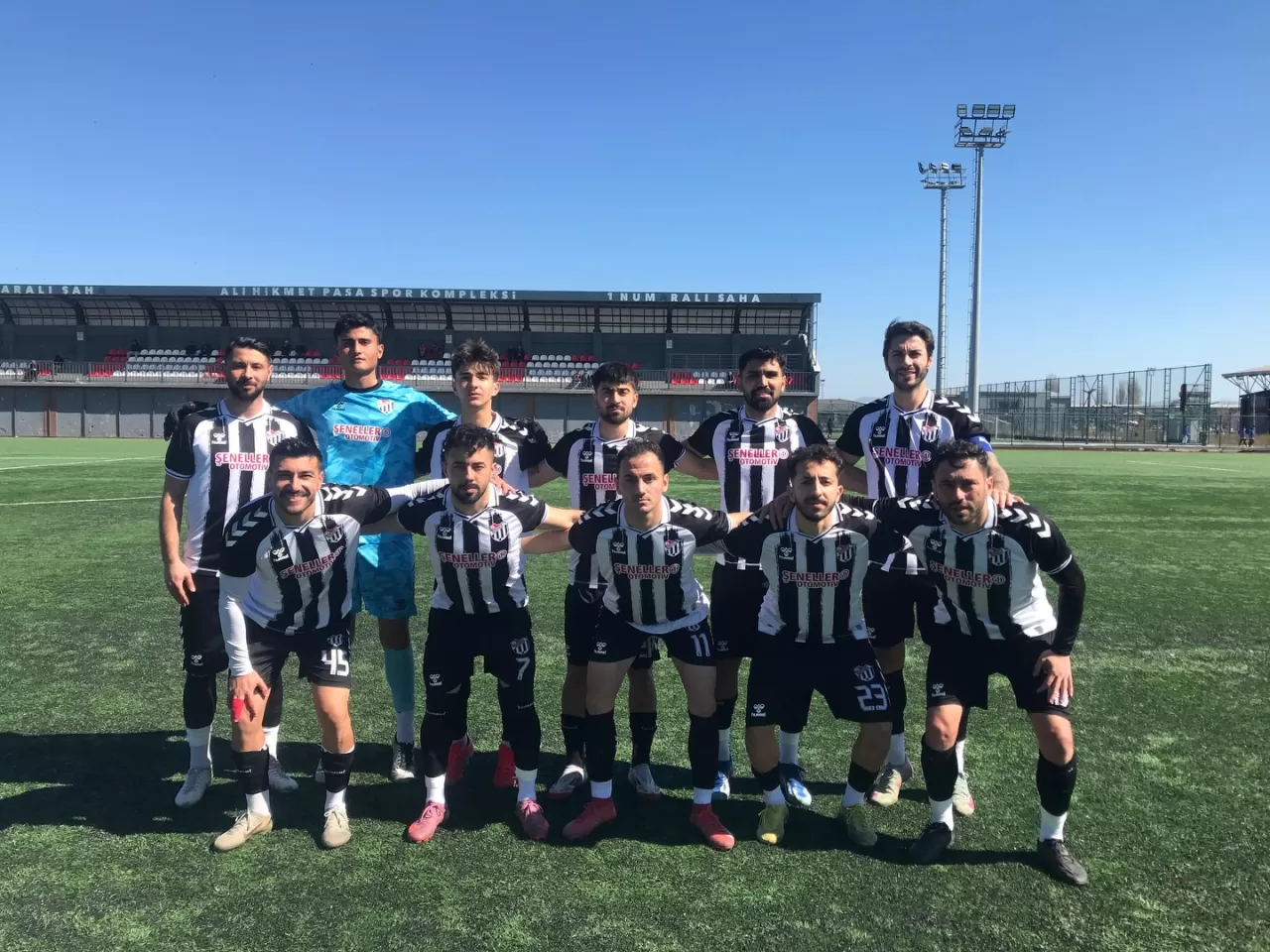 Burhaniye Belediyespor, Fırtına Gibi Esti: Şampiyonluk İlan Edildi!