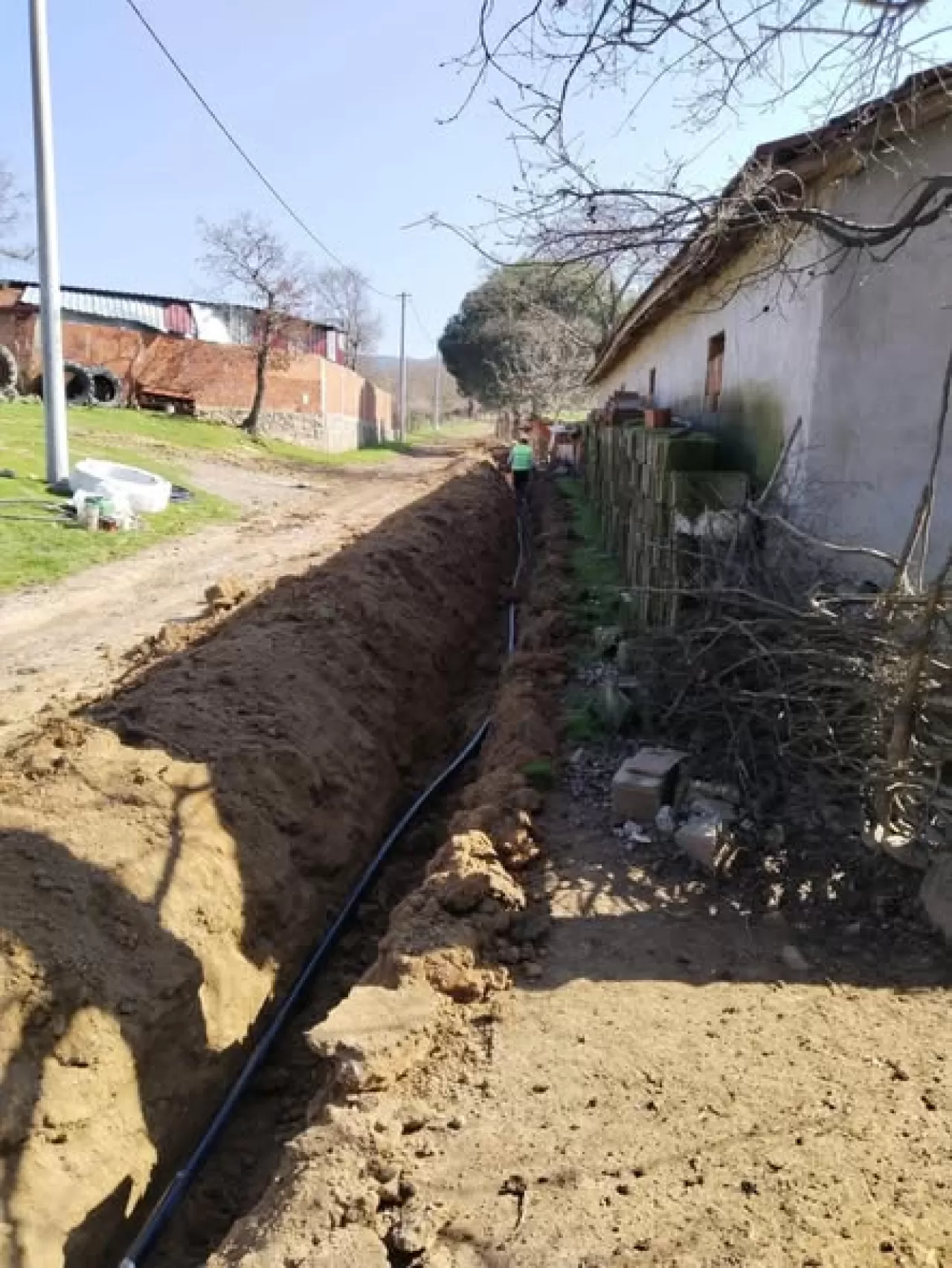 BASKİ, İvrindi'de İçme Suyu Şebeke Hattı Çalışmalarını Sürdürüyor