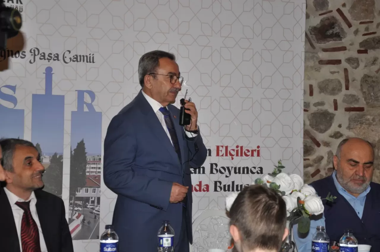 Balıkesir'de İl Müftülüğü ve Vakıflar Bölge Müdürlüğü İftarda Buluştu