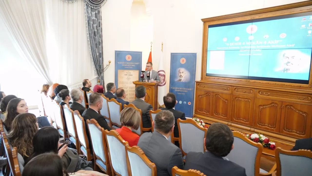 Beş Üniversite Güç Birliğiyle Mehmet Akif Sempozyumu Ankara'da Başladı