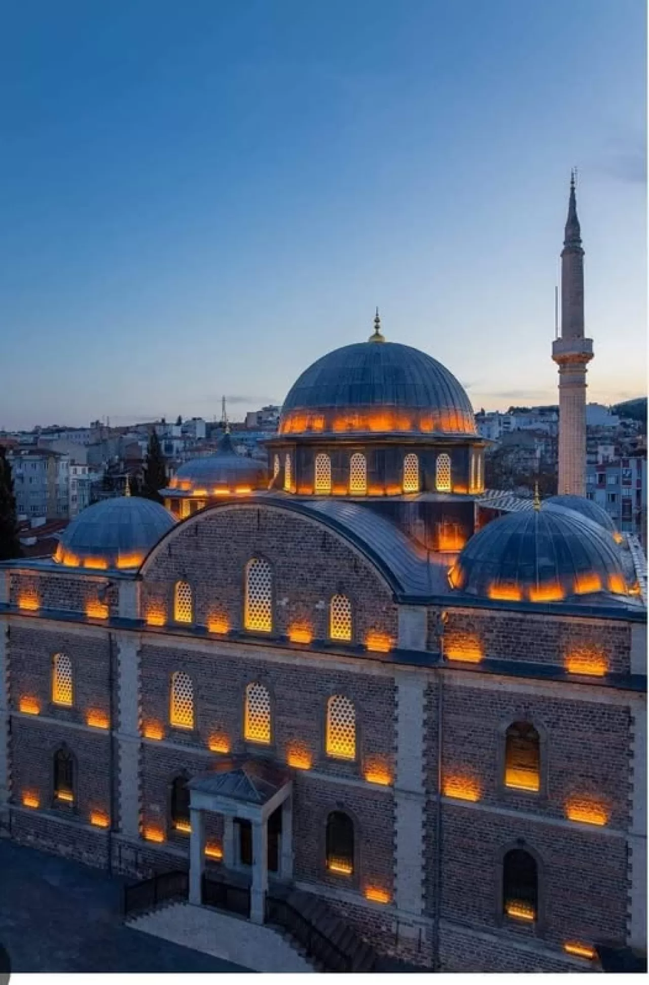 İslam Aleminin Kadir Gecesi Kutlaması