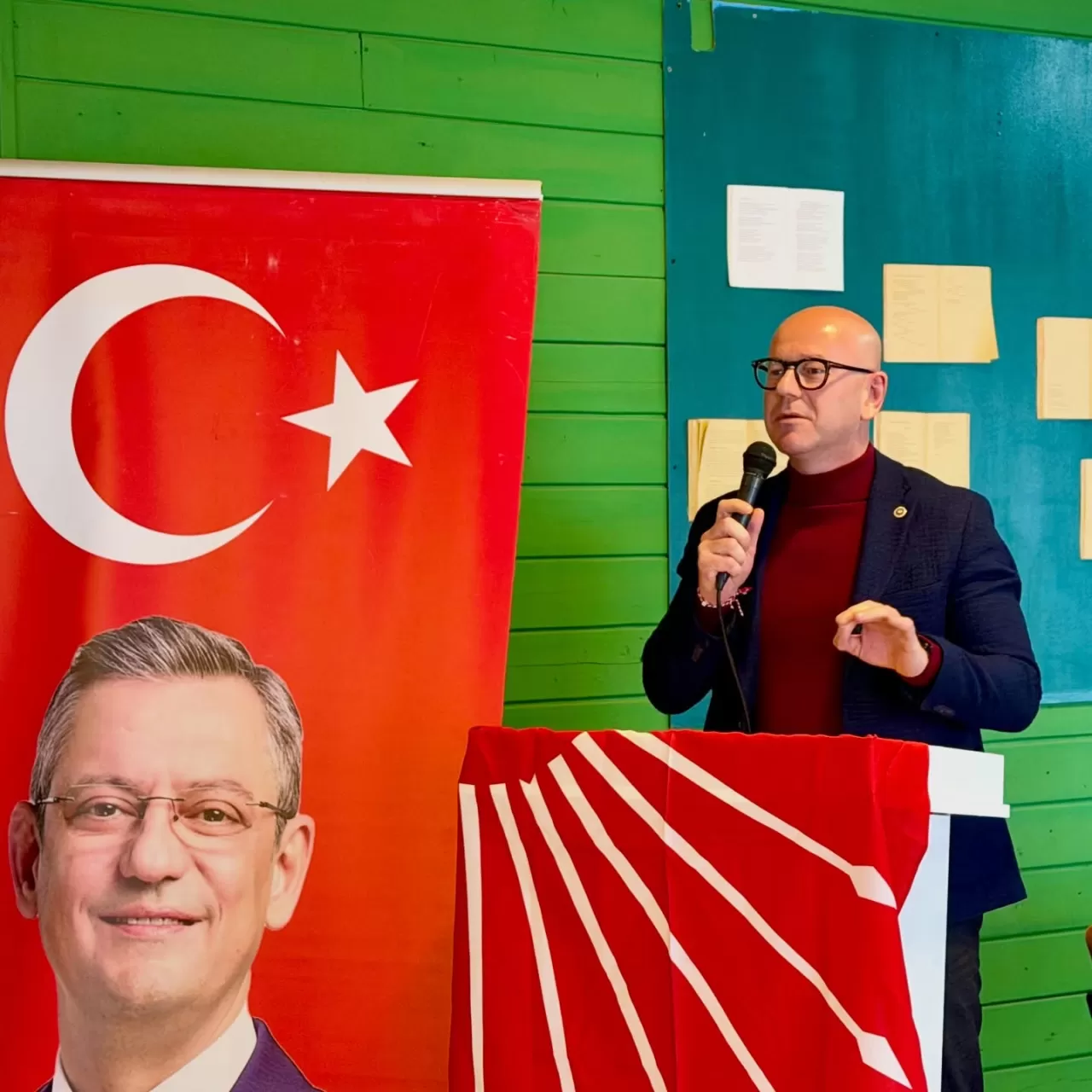 CHP'li Sarı, Erdek'te Parti Örgütüyle Buluştu