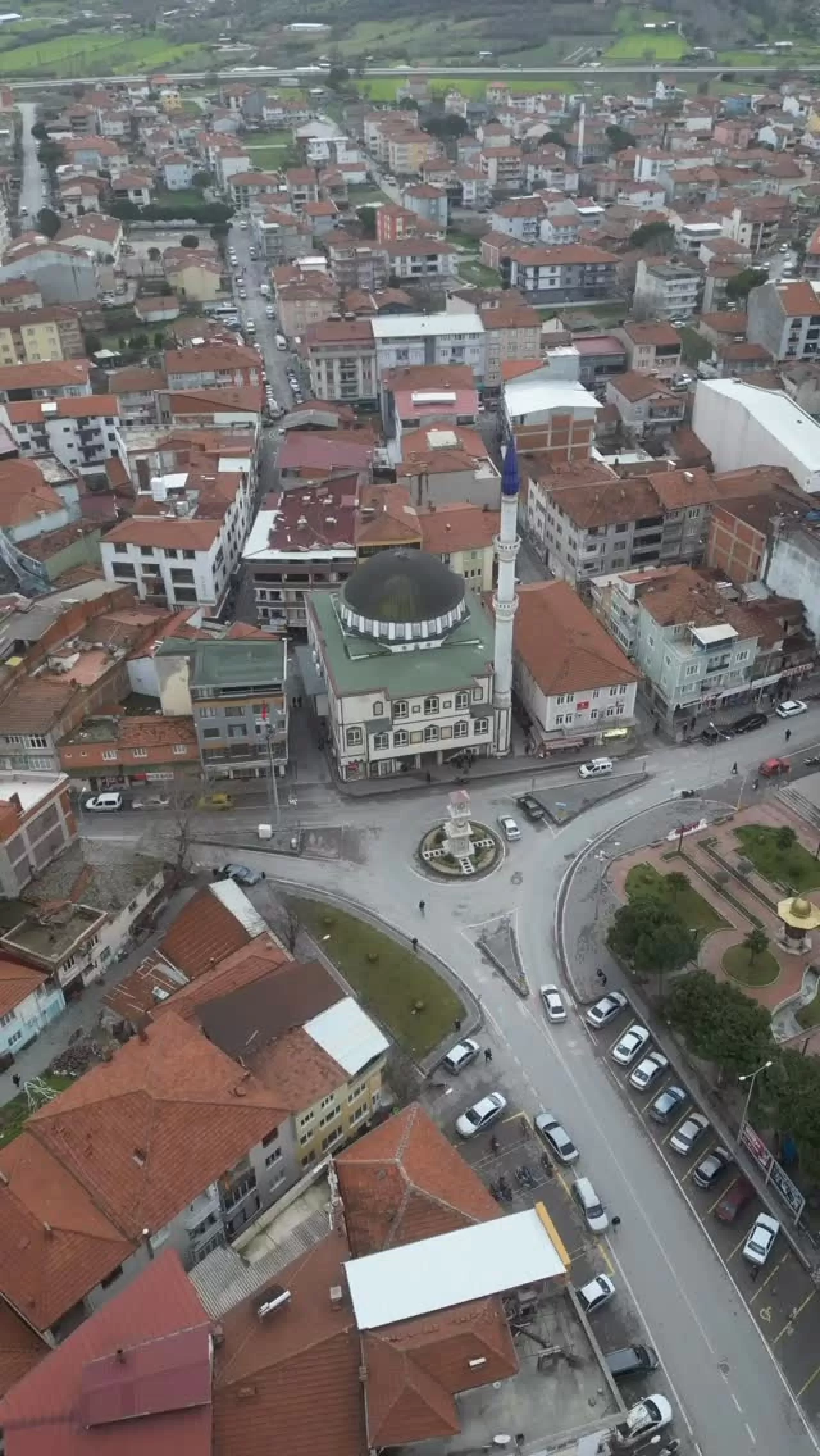 İvrindi Belediyesi Çalışmalarını Kararlılıkla Sürdürüyor
