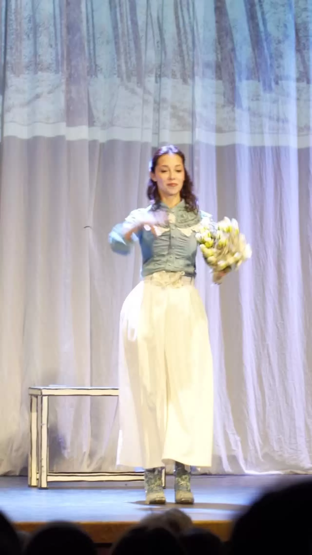 Kadın Hikayeleri, Ayvalık'ta Sahnedeki Yerini Aldı