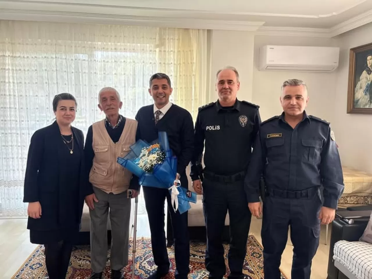 Gömeç Kaymakamı Kubaşlar Köyü'nde Hemşehrilerle Buluştu