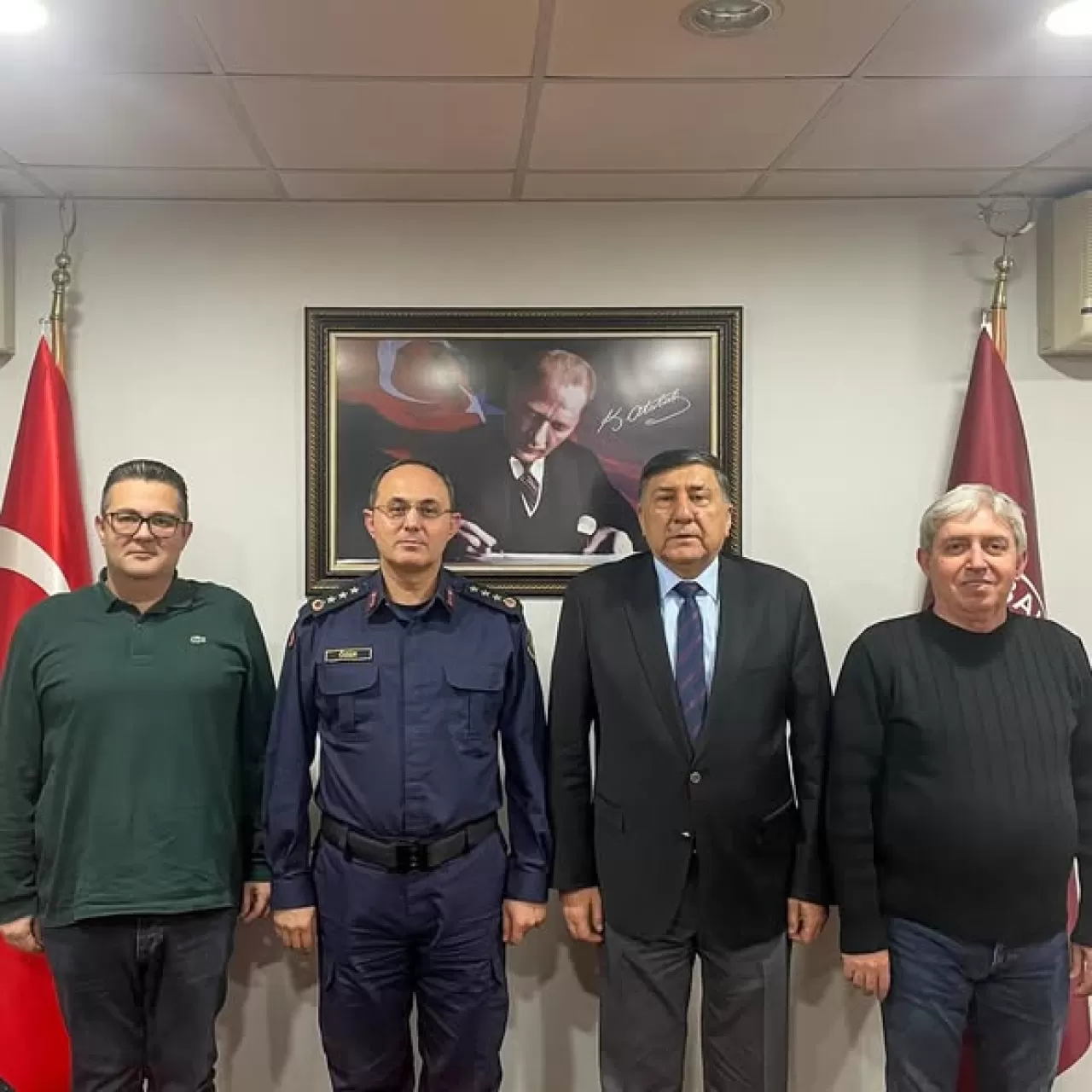 Vali Ustaoğlu, Balıkesir'in 5.5 Milyon Dolarlık Tarım Yatırımını Yerinde İnceledi