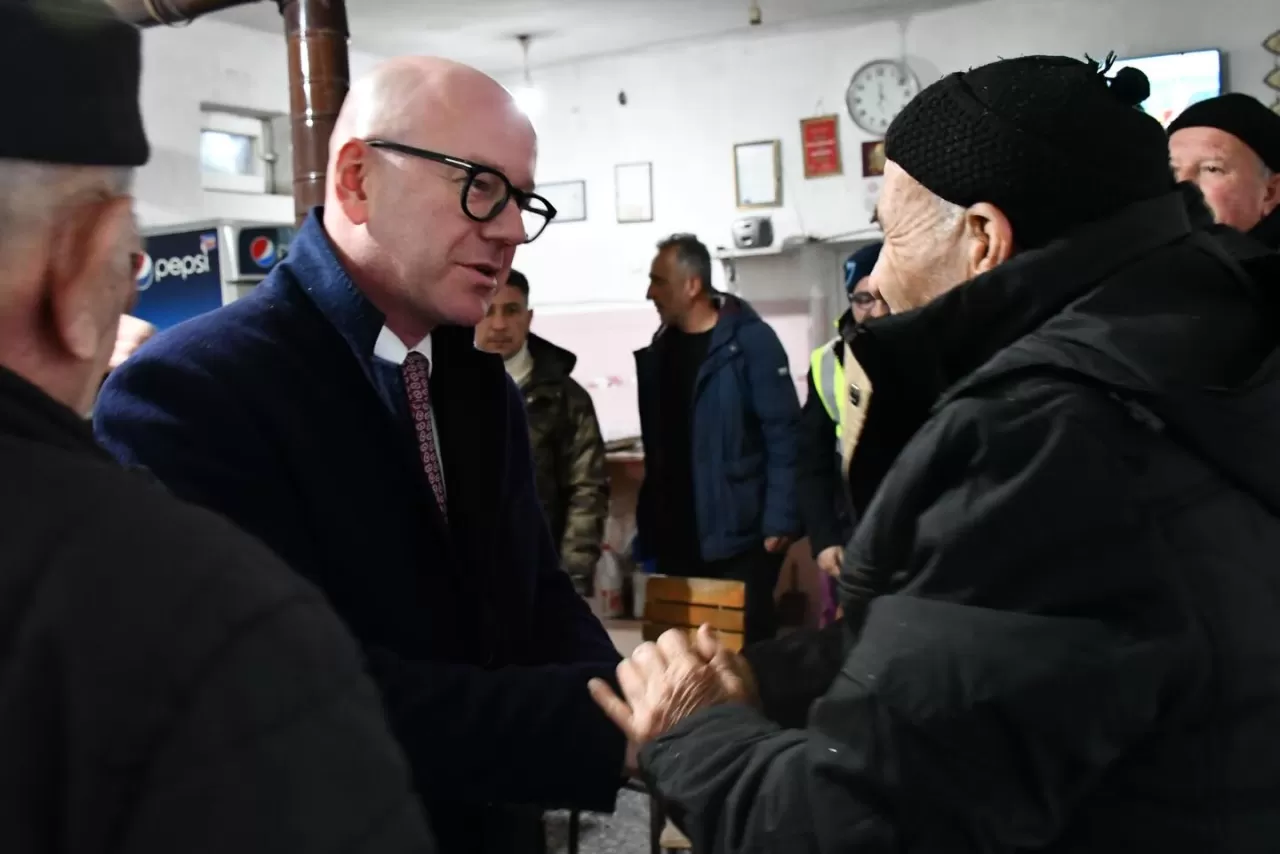 CHP'li Sarı, Ramazan'ın Son İftarını Kepsut'ta Hemşehrileriyle Açtı