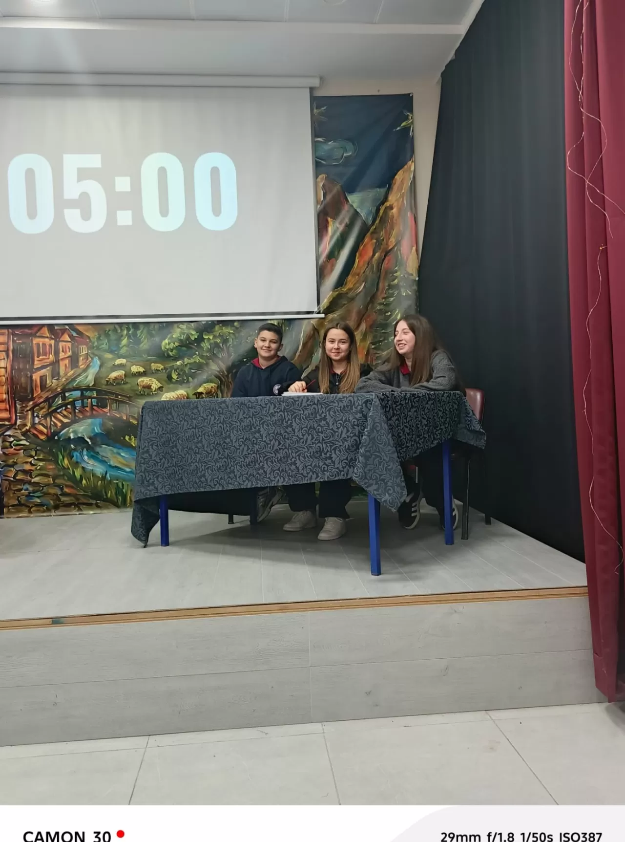 Sındırgı'da İklim Münazarası Heyecanı: İbrahim Ethem Akıncı Ortaokulu İl Finallerine Gidiyor